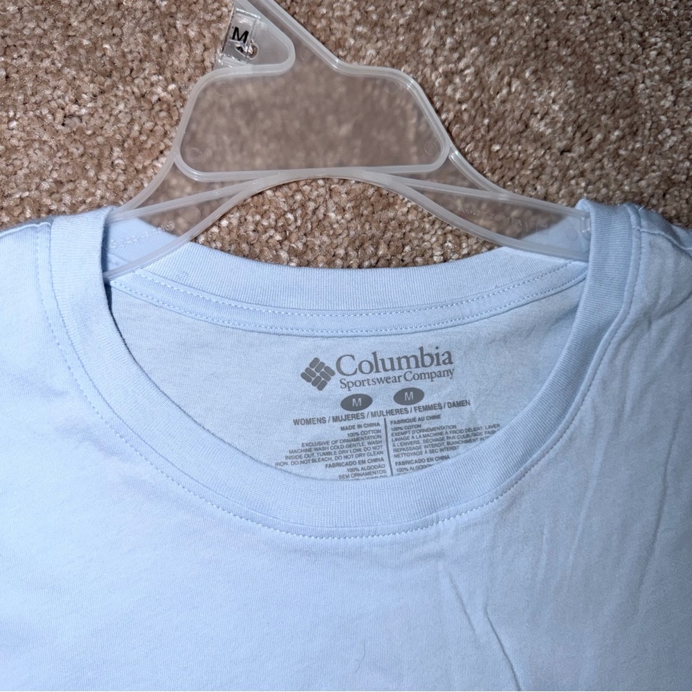 NWT Columbia Women's Light Blue Scenic Mountain T-Shirt - Picture 4 of 7